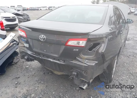 2013 Toyota Camry L из США, поврежденный, VIN 4T1BF1FK0DU256588